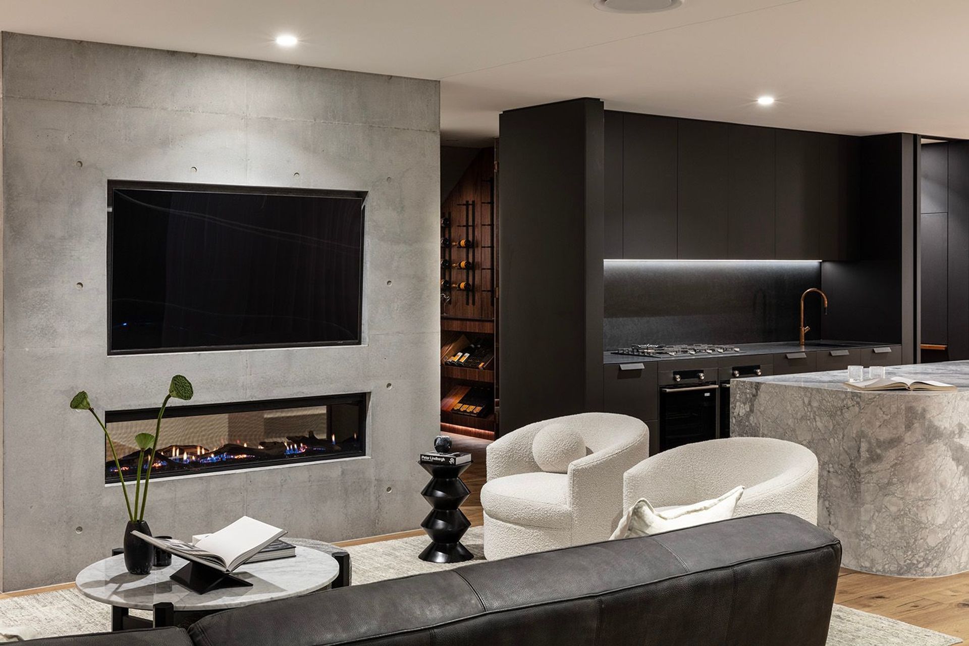 Coomaroo Residence