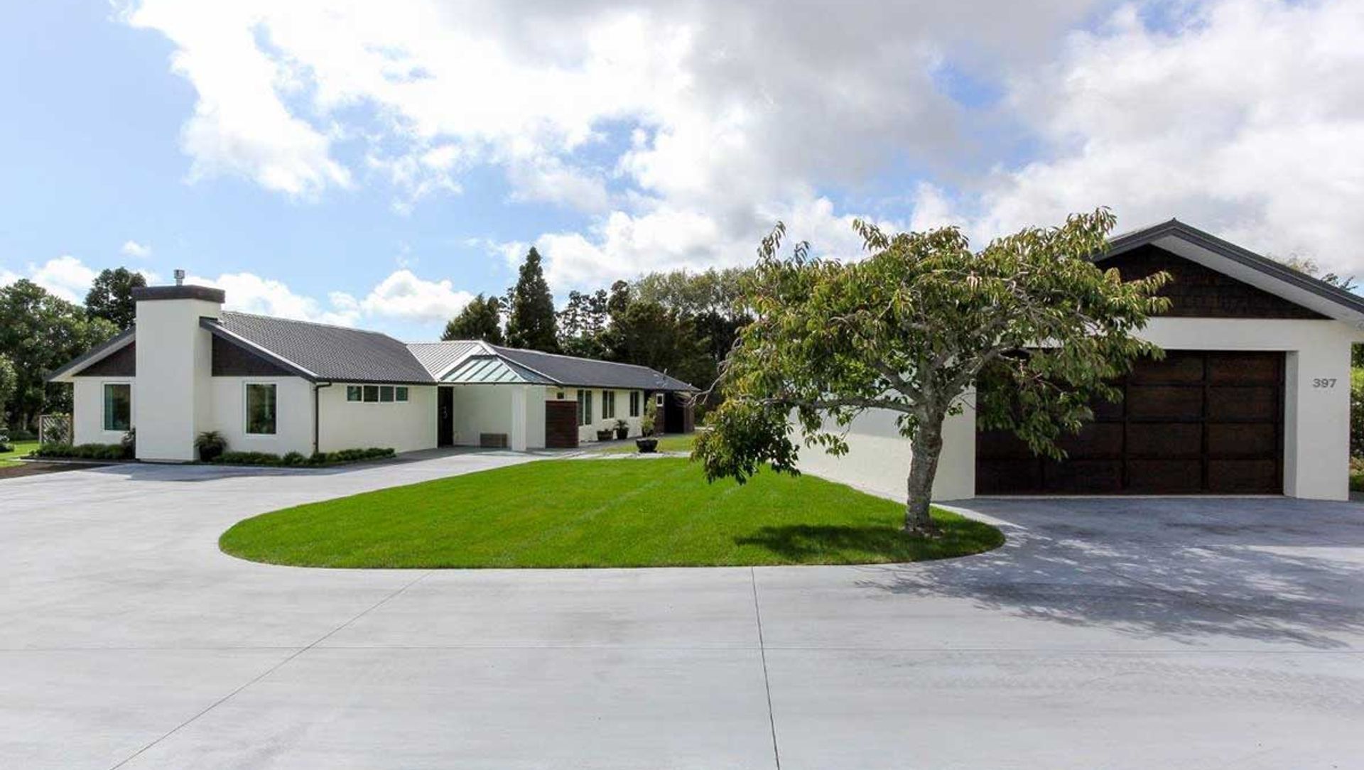 Tukapa Street banner