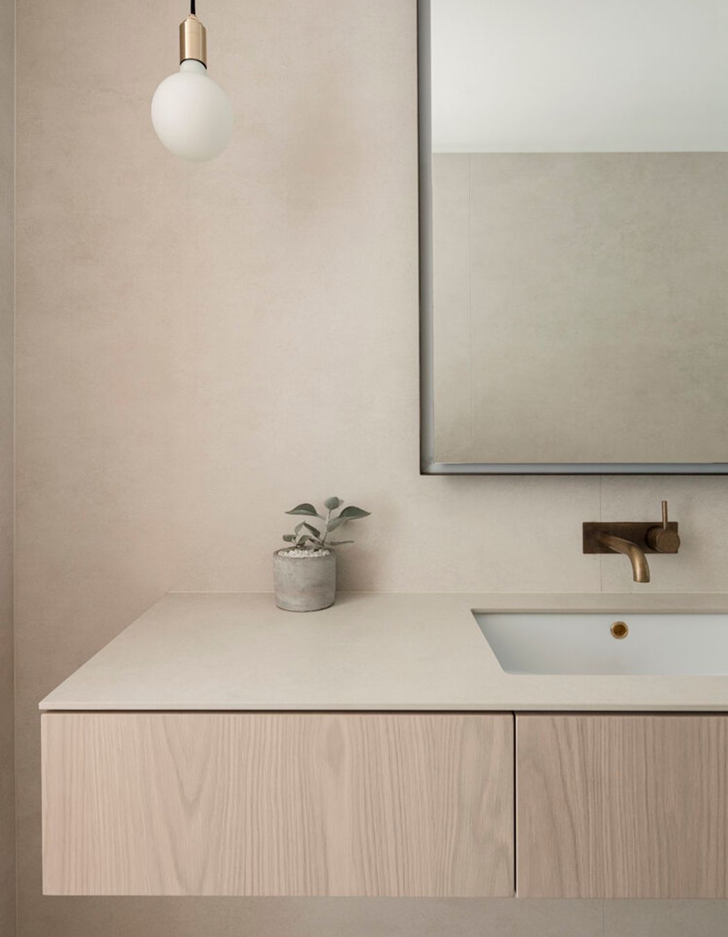 Cremorne Point Apartment