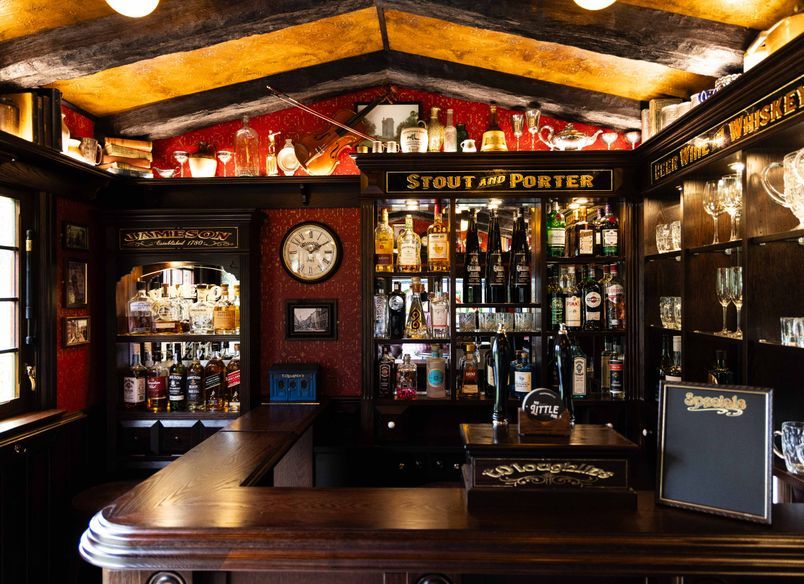 T. O'Loughlin's Little Irish Pub