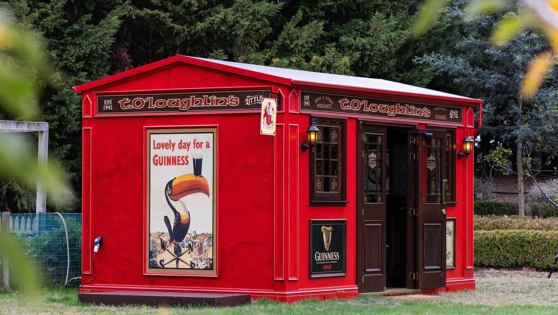 T. O'Loughlin's Little Irish Pub banner