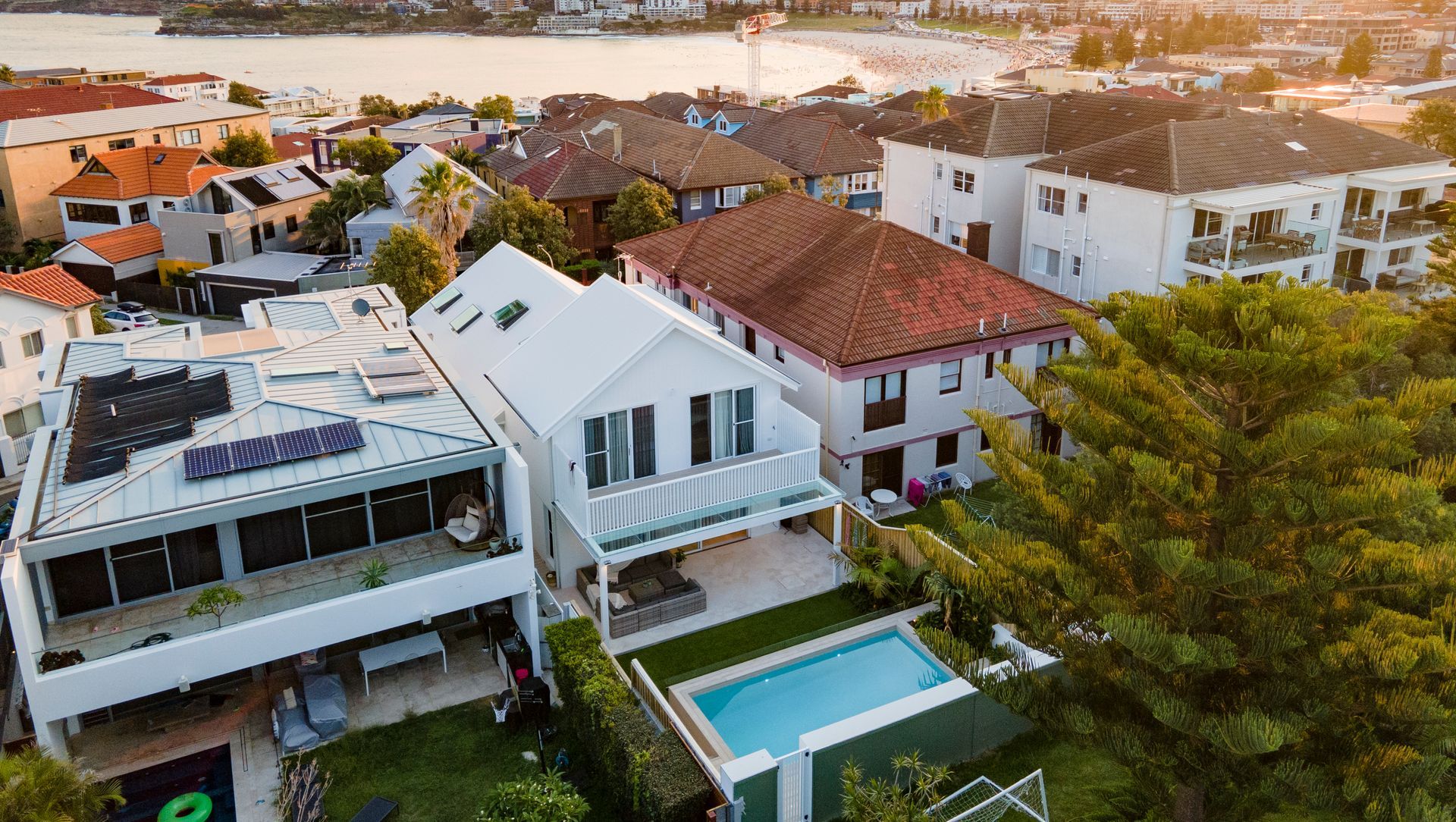 Bondi Luxury Home banner