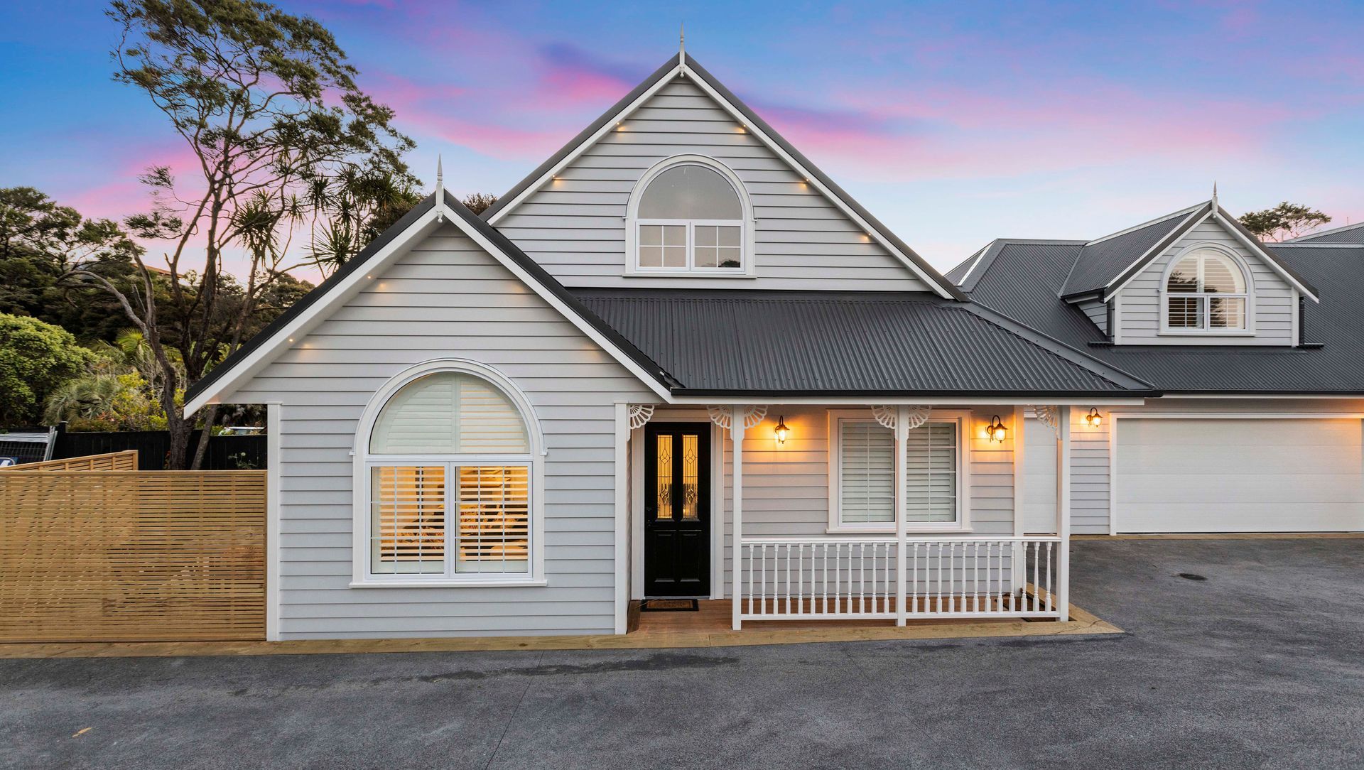 Tauhinu Road - Modern Villa banner