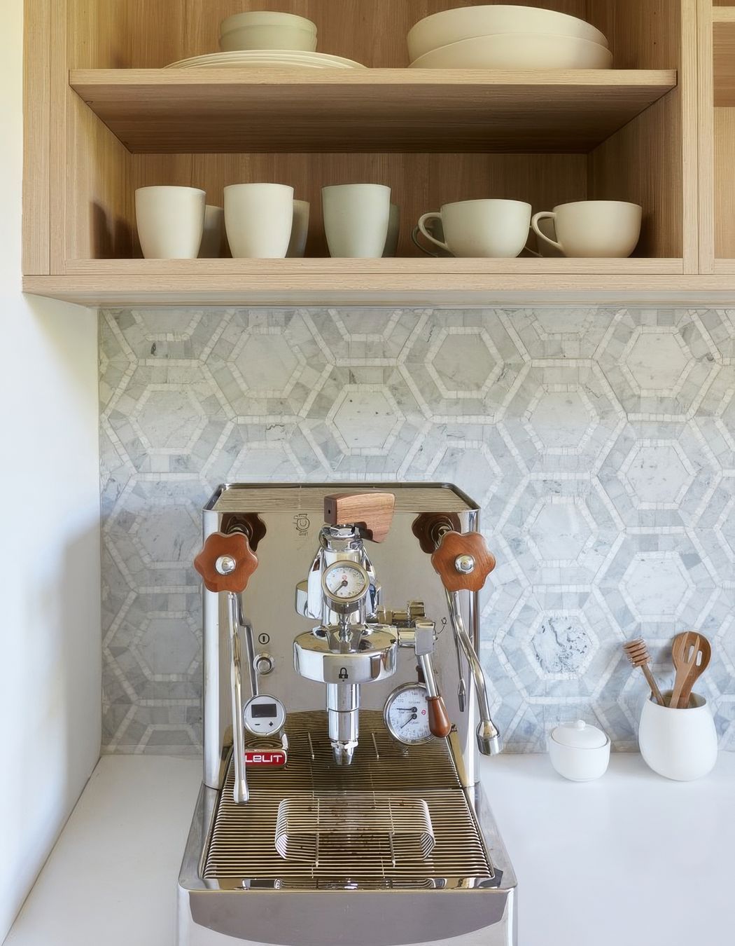 Polytec – Plantation Ash – Woodmatt – Open Shelving