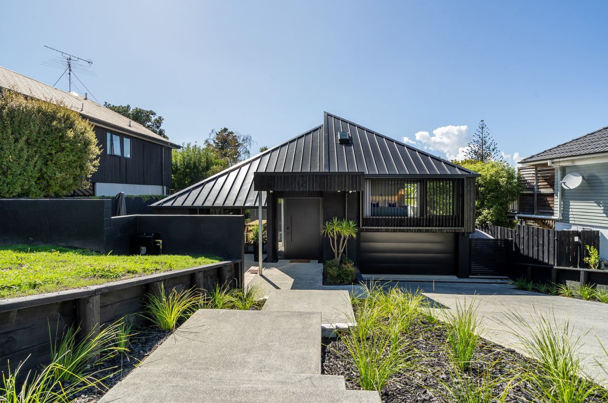 Campbells Bay Renovation