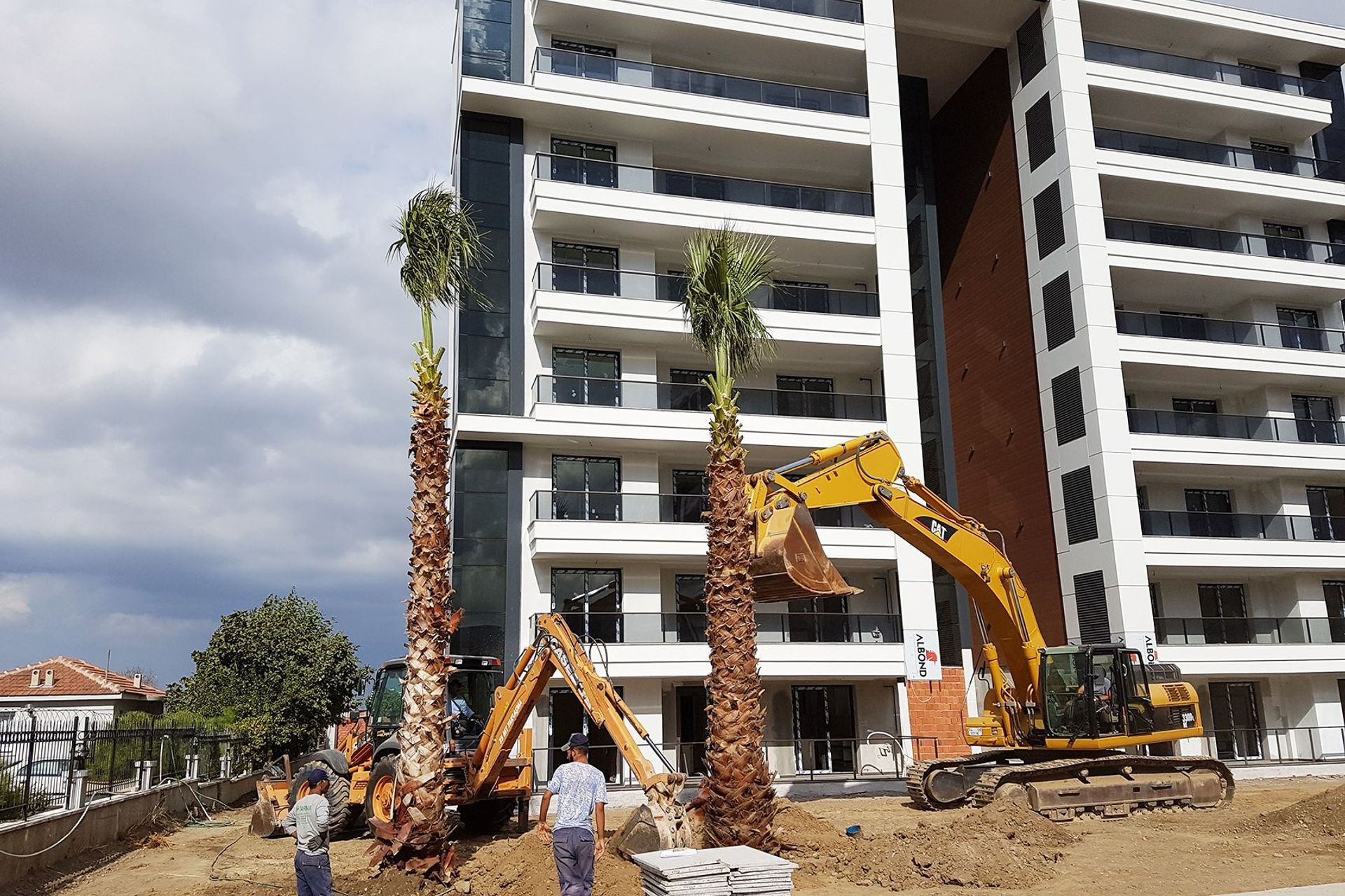 Desen Life Project 32 Units Apartment