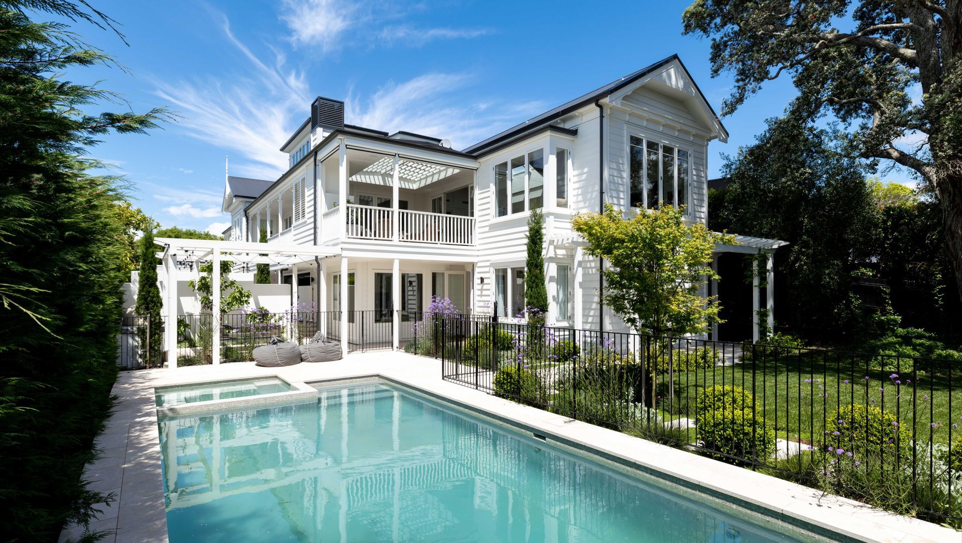 Remuera Villa banner