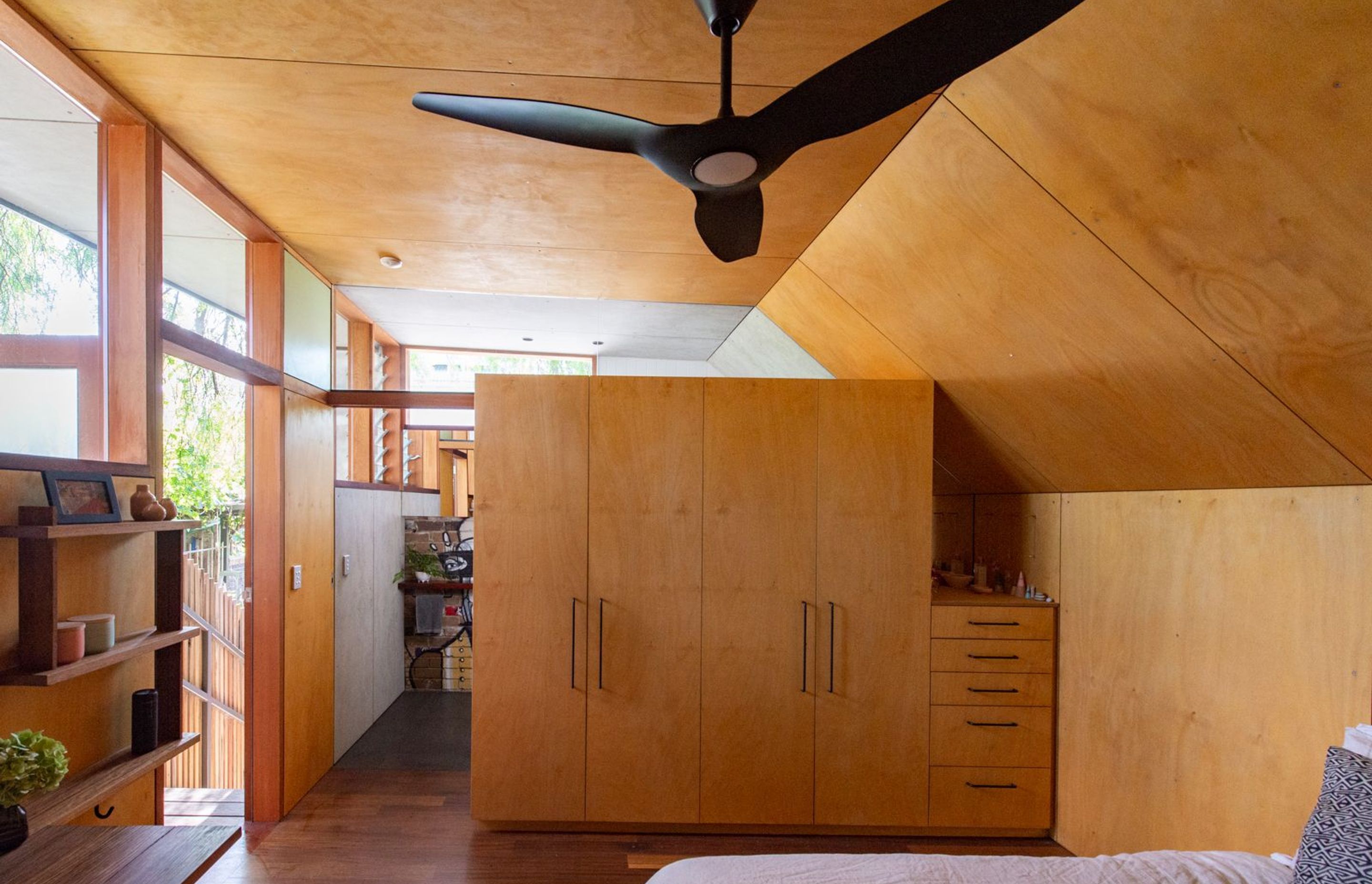 Stanmore studio by SQ PROJECTS ArchiPro AU