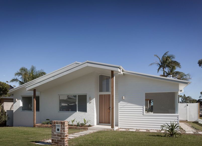 Single Storey Coastal Home