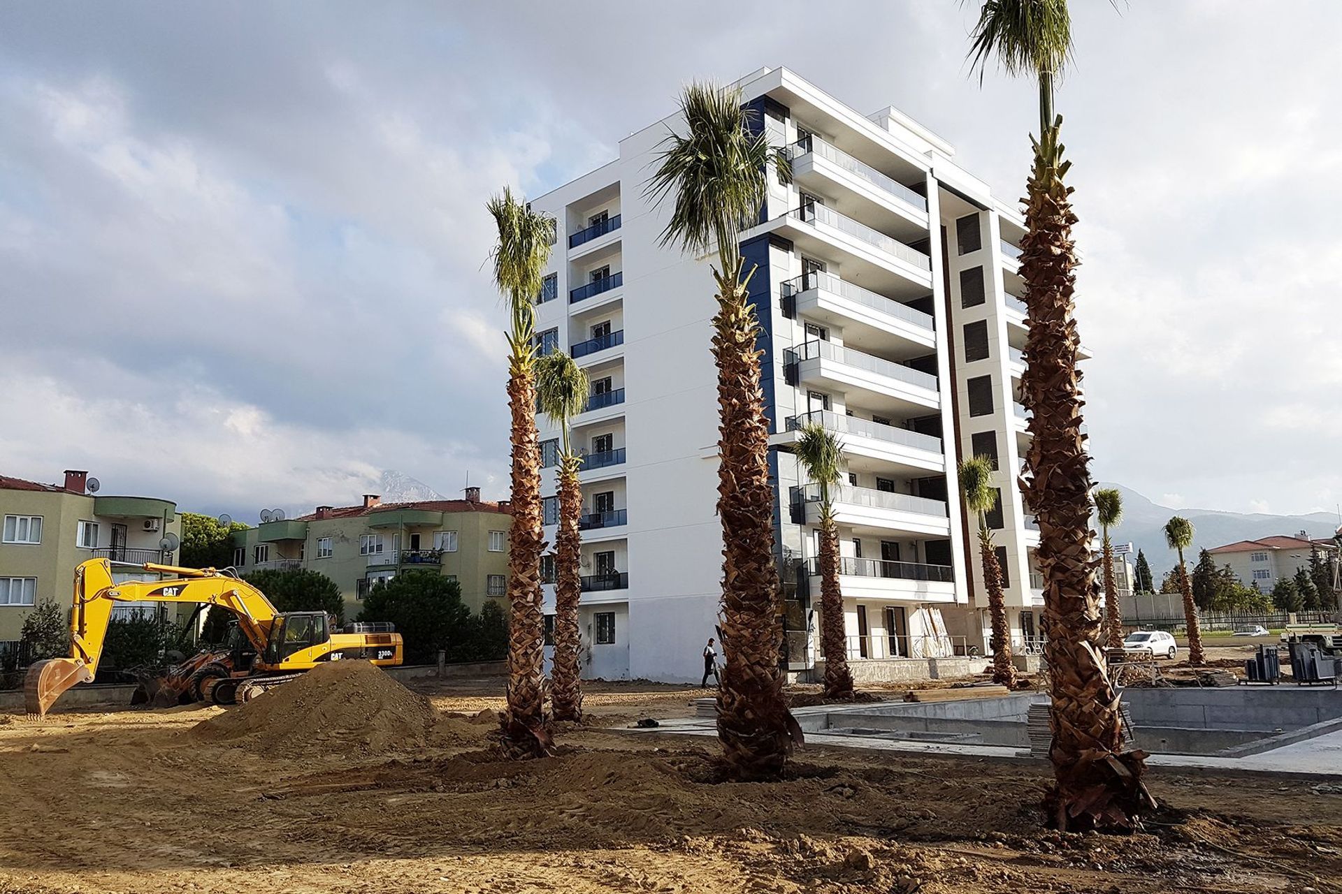 Desen Life Project 32 Units Apartment