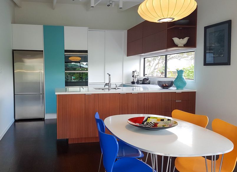 Retro Apartment - Narrowneck Beach