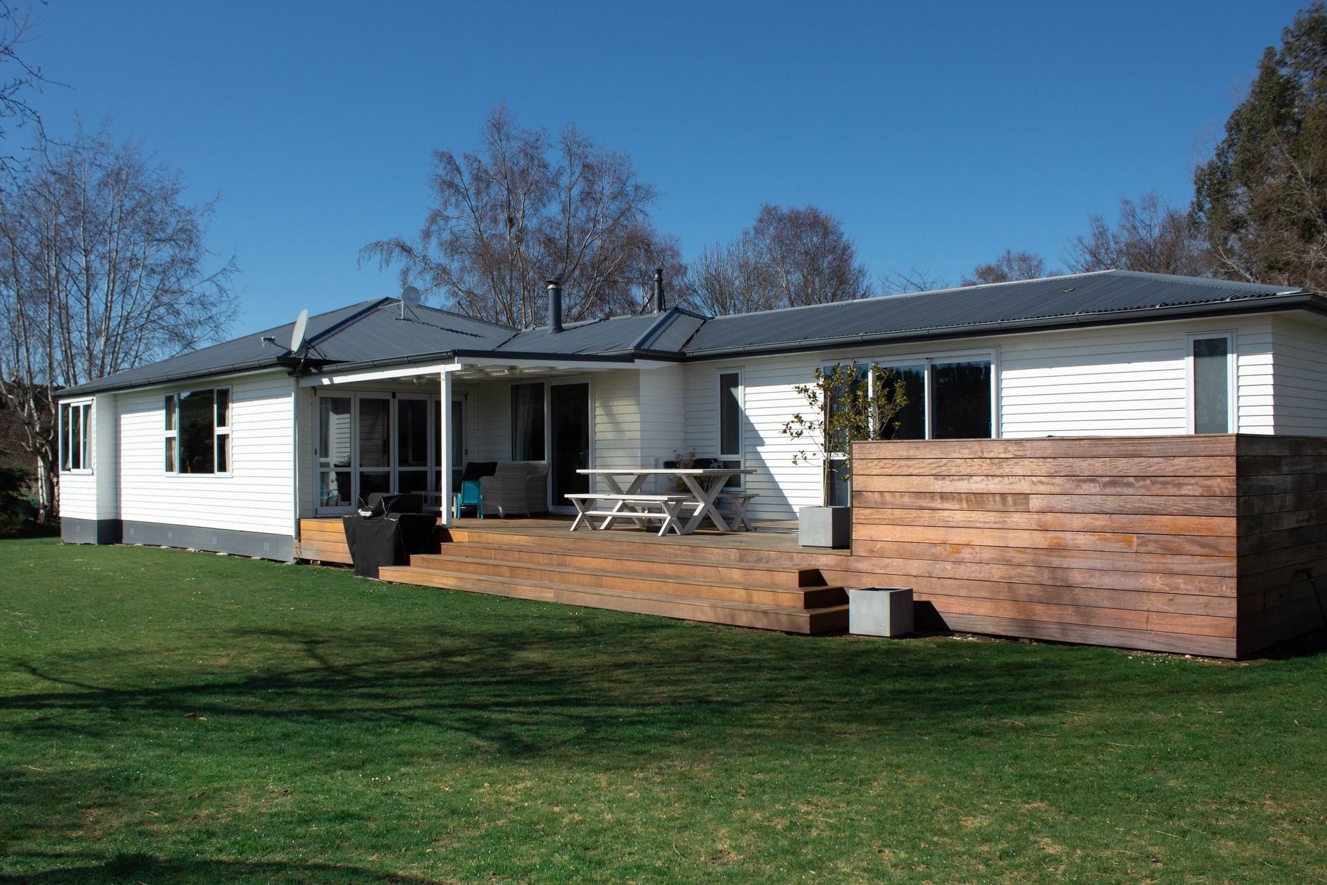 Jaffray Road, Otamita Ronovation