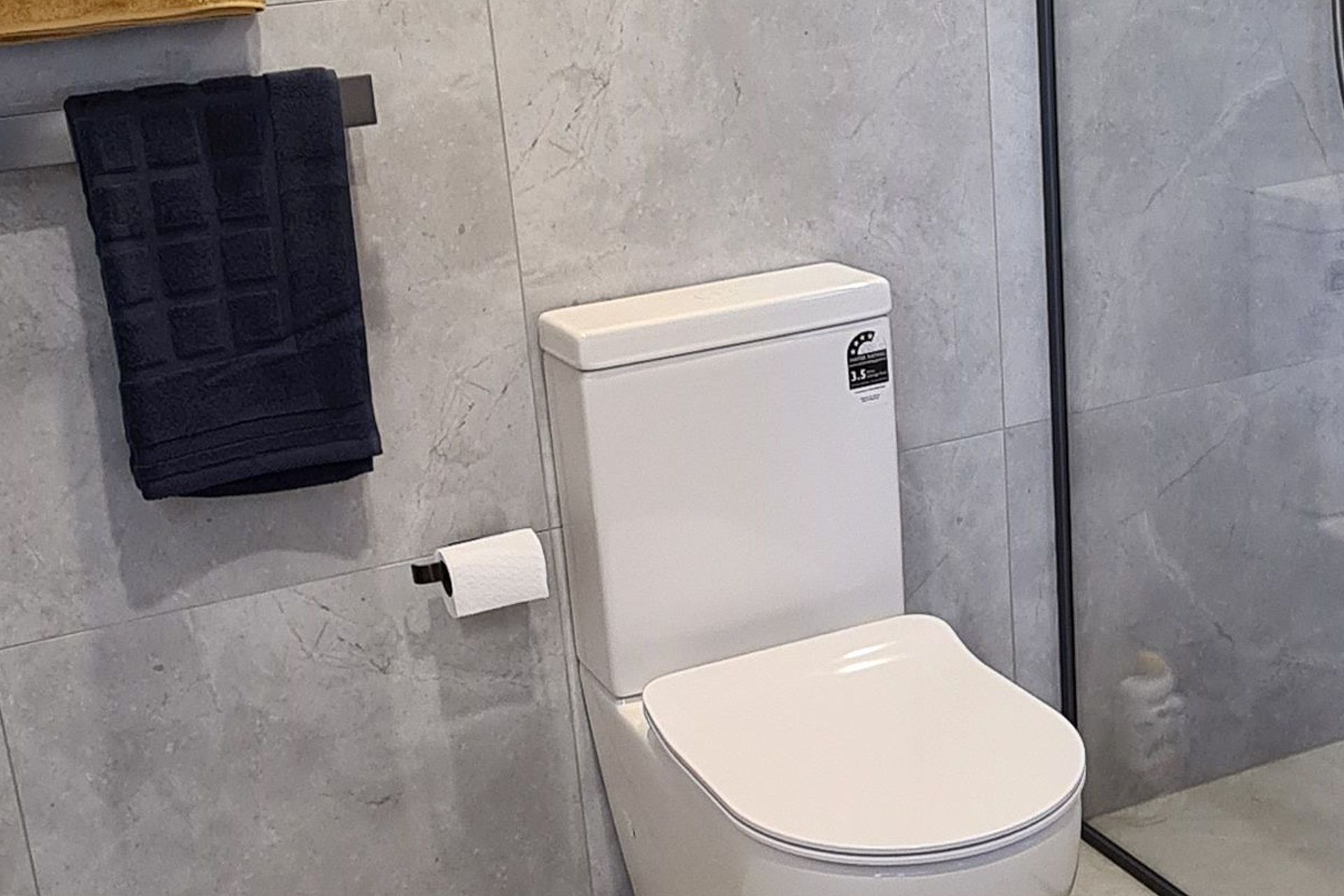 Byblos Gardens & Bathroom