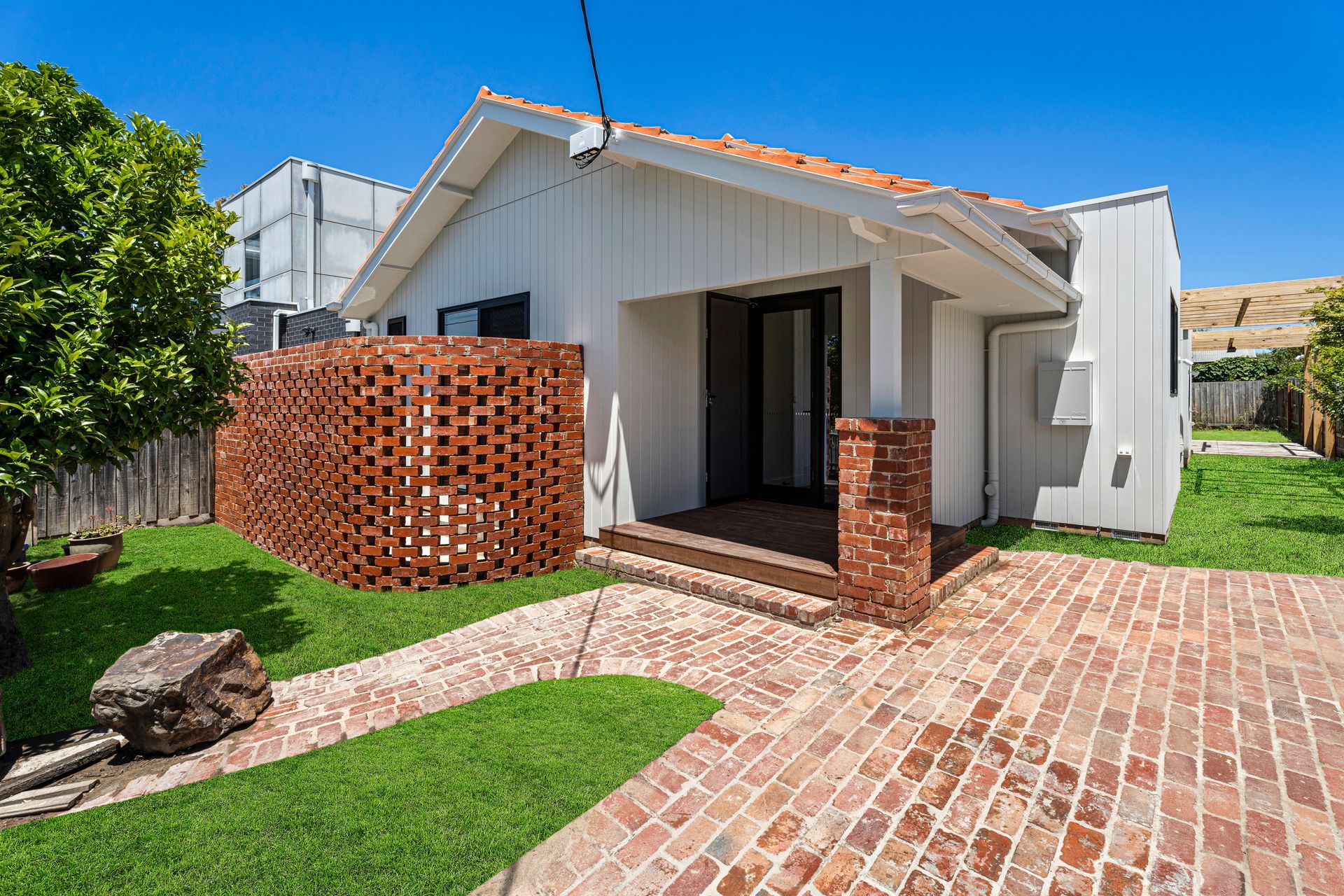 4 Bed 2 Bath Renovation and Extension 3