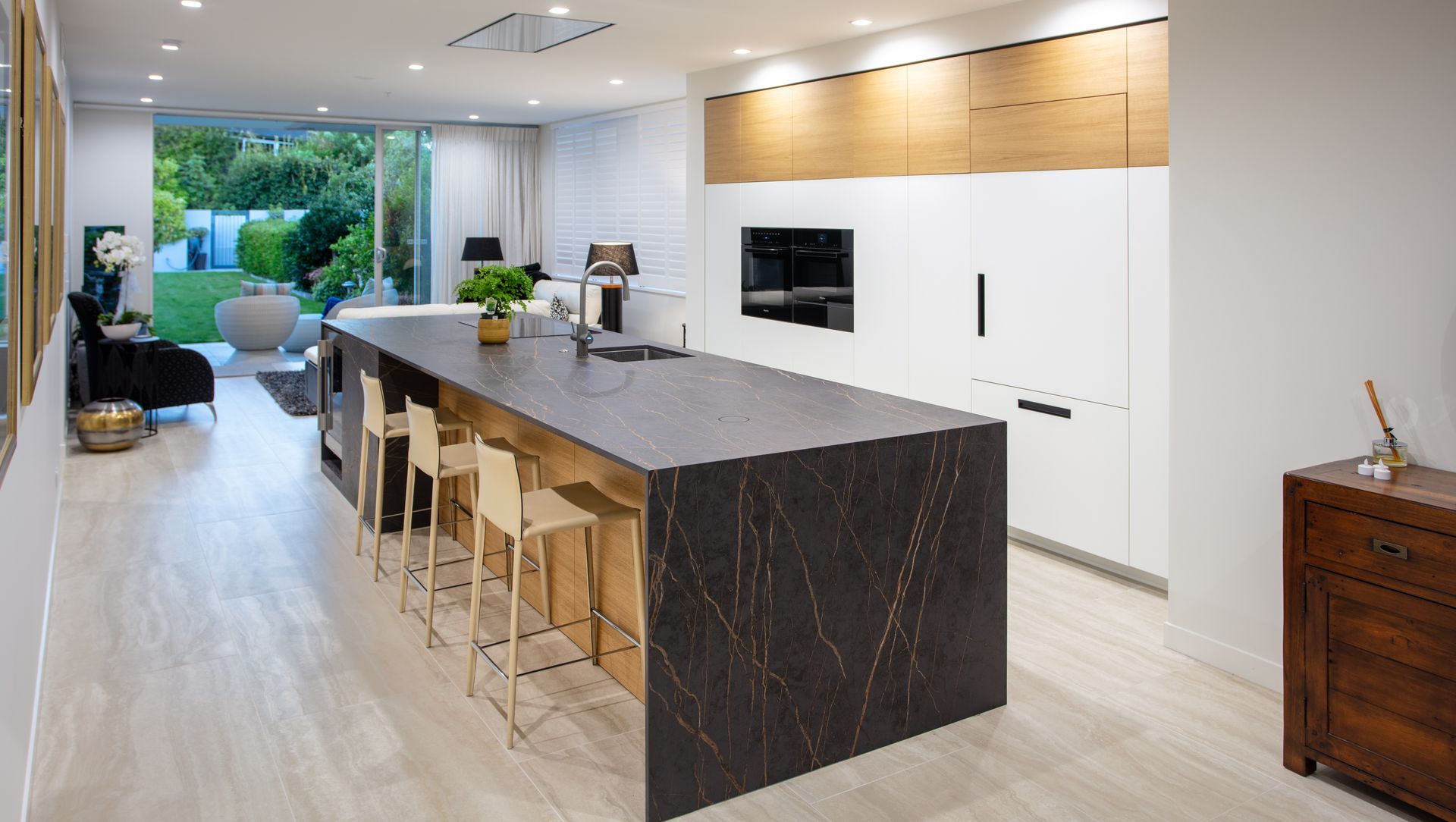 Apartment Living banner