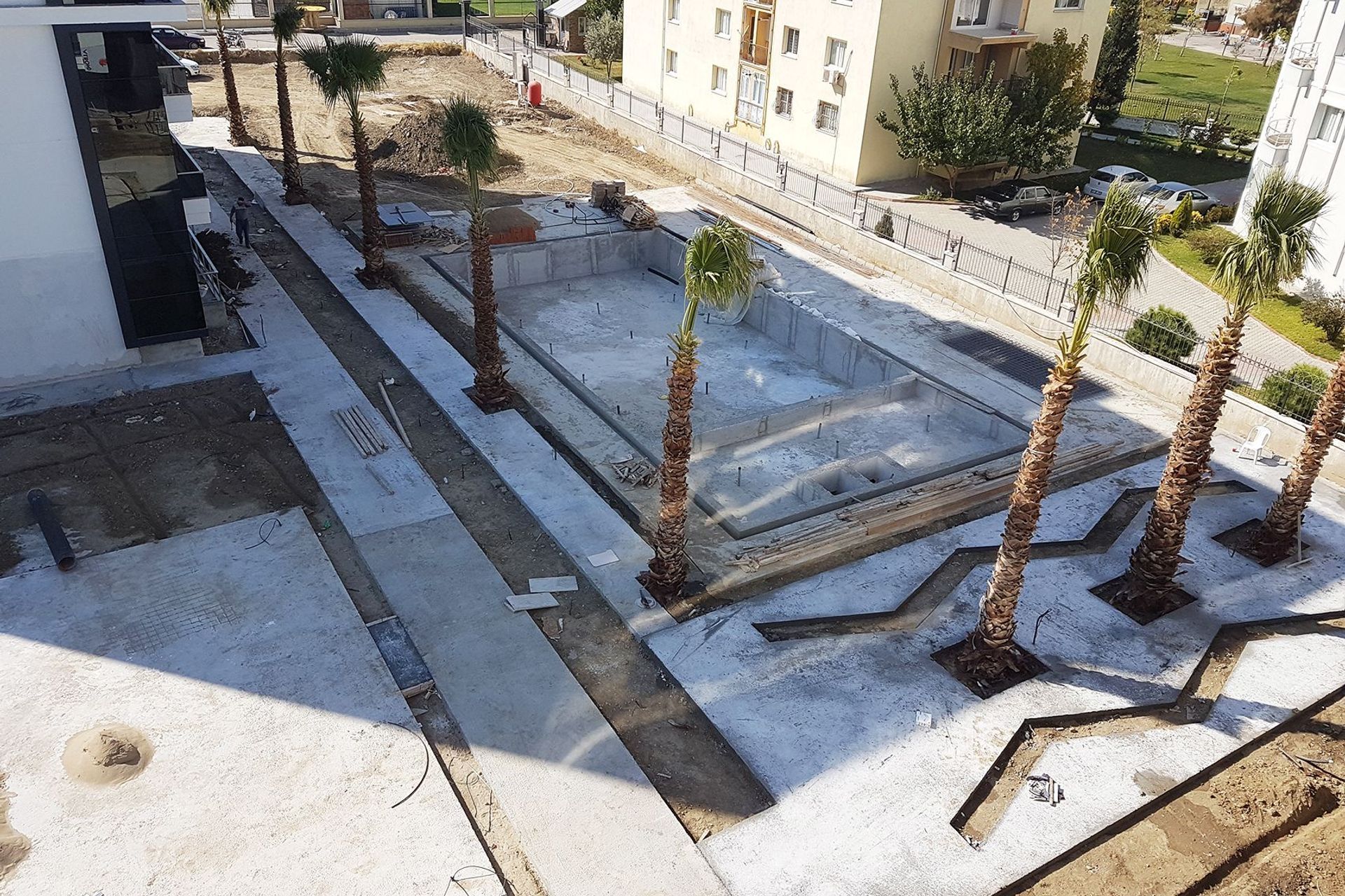 Desen Life Project 32 Units Apartment