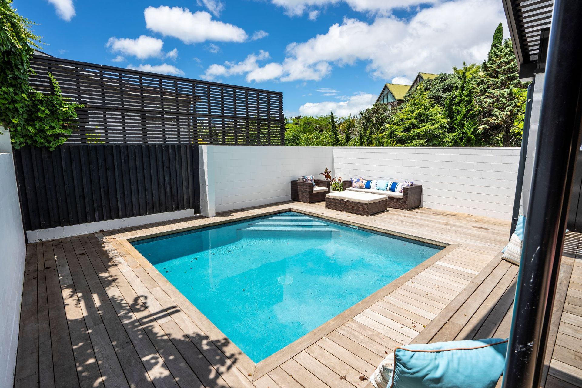 St Helliers 70s Makeover