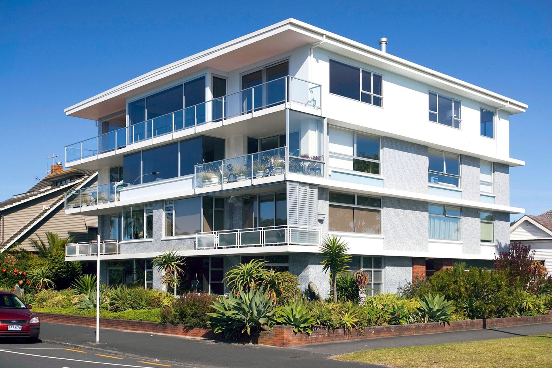 Tamaki Drive - Saint Heliers