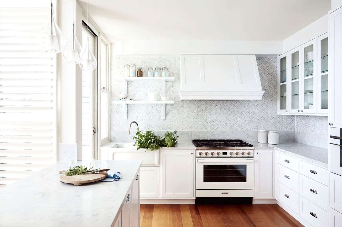 White Kitchen