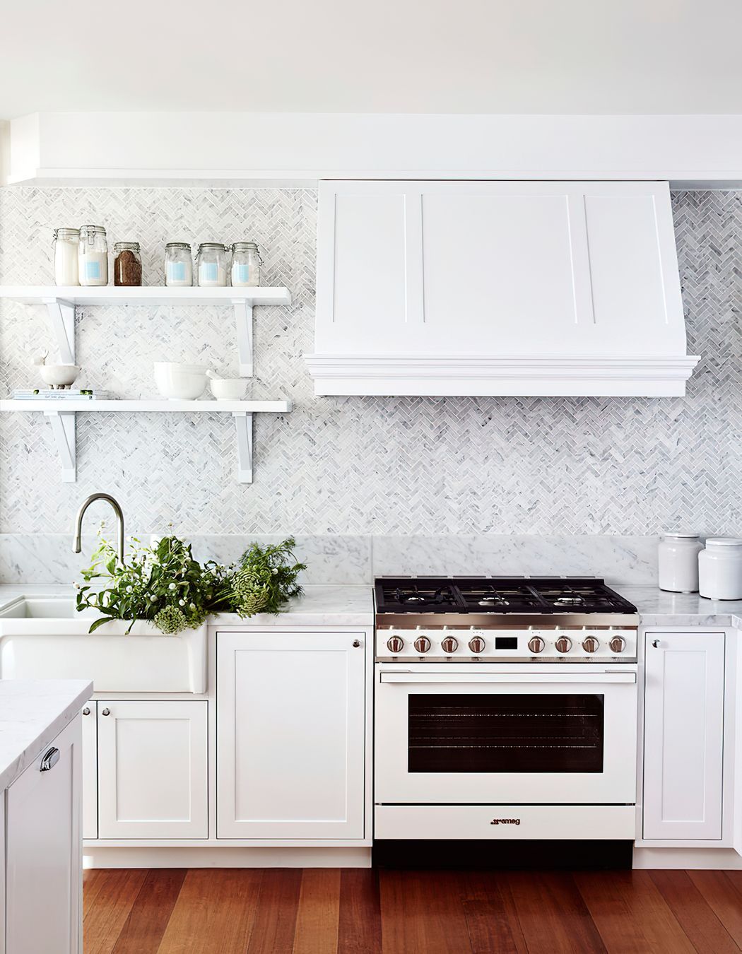 ##White Kitchen