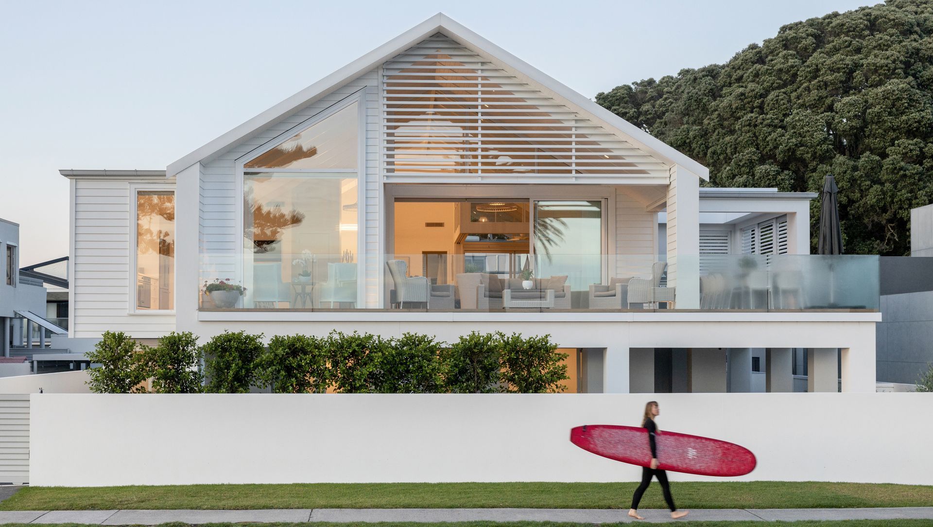 Mount major alteration banner