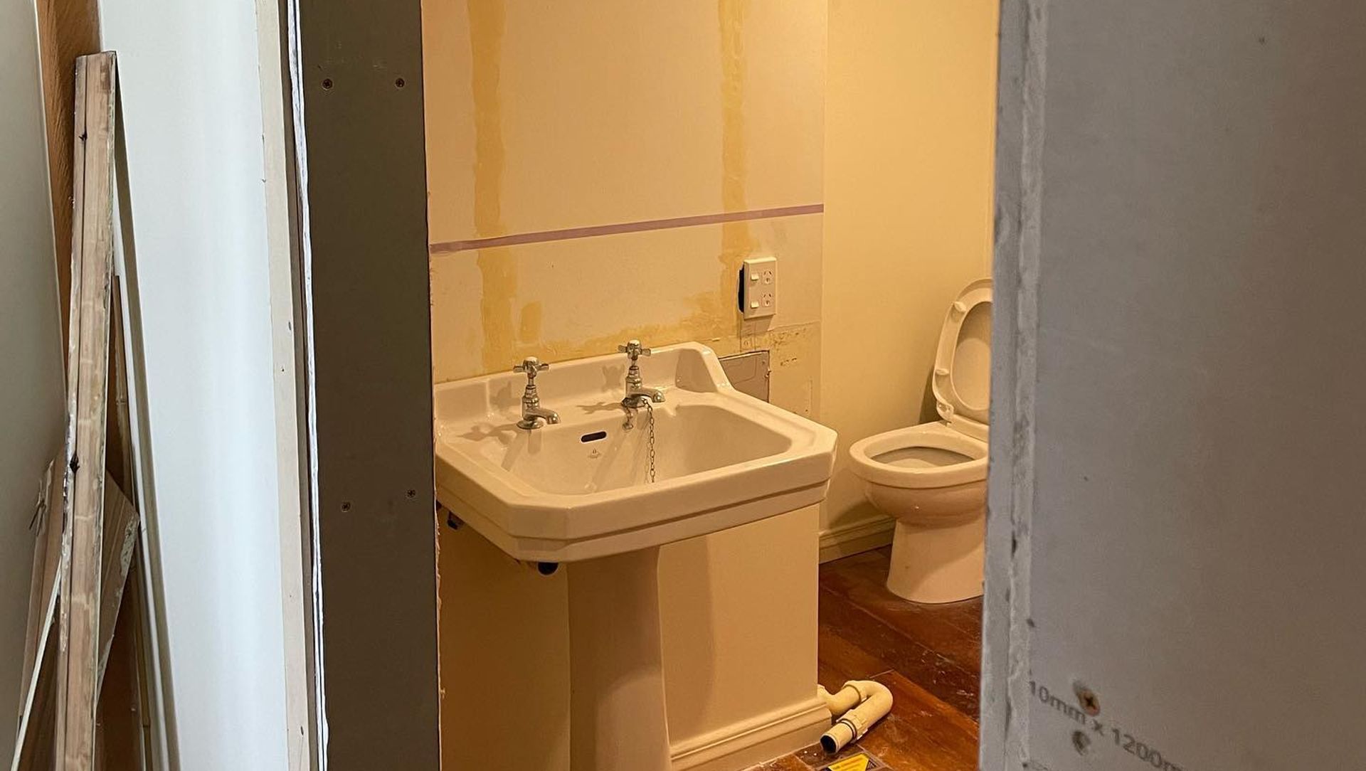 Bathroom Demo banner