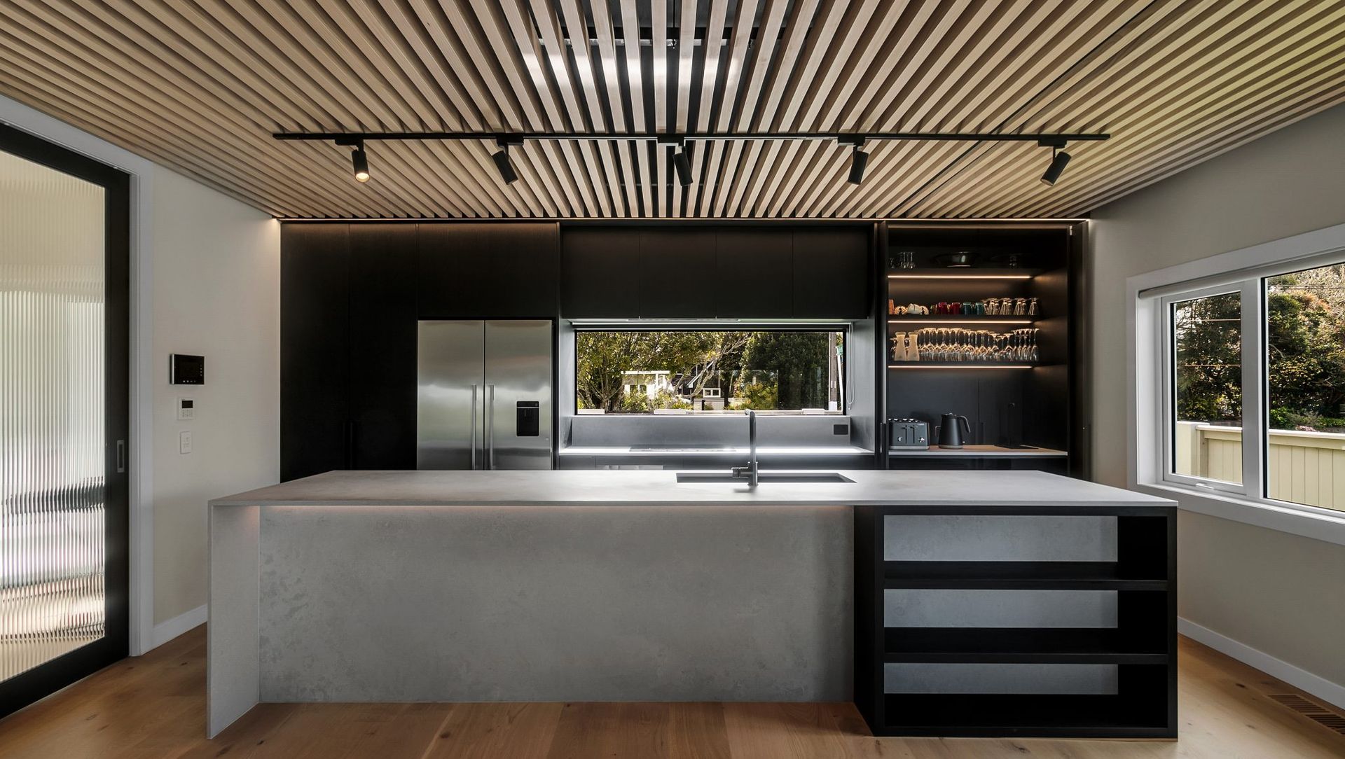 Harbour View House banner