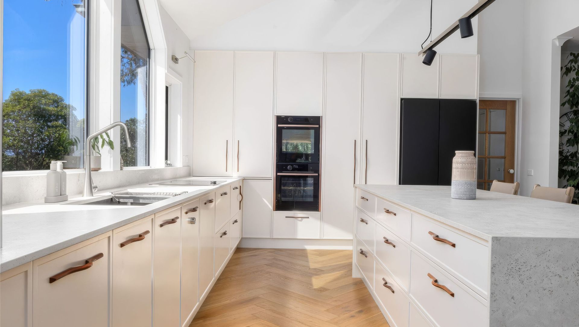 Project Managed Kitchen Renovation I Mitcham Home banner