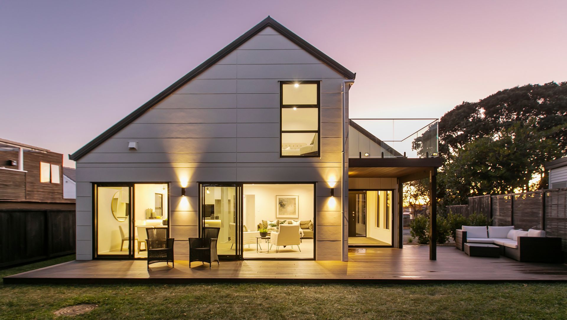 Leaky House to Modern Home banner