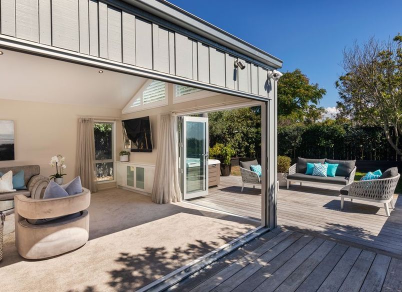 Mt Albert, Renovation