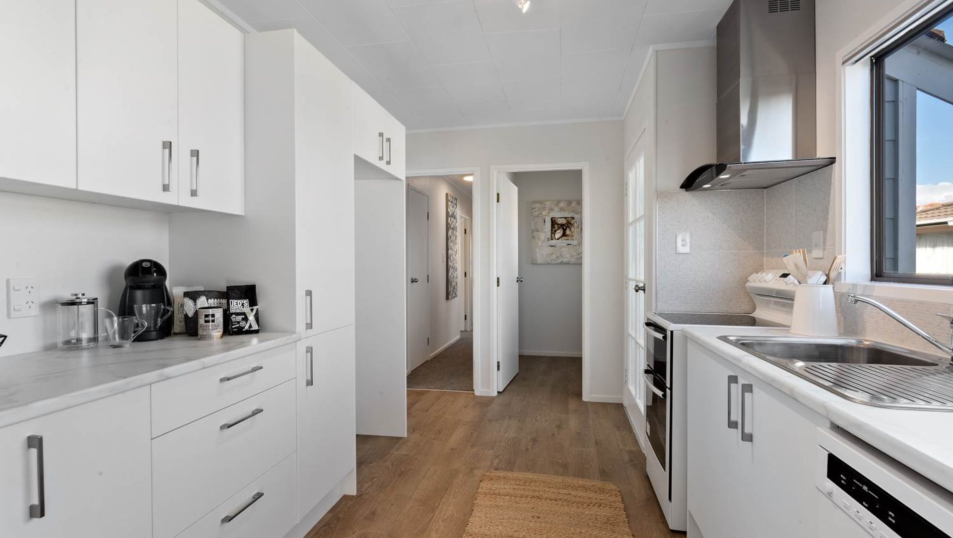 Aberfeldy Road banner