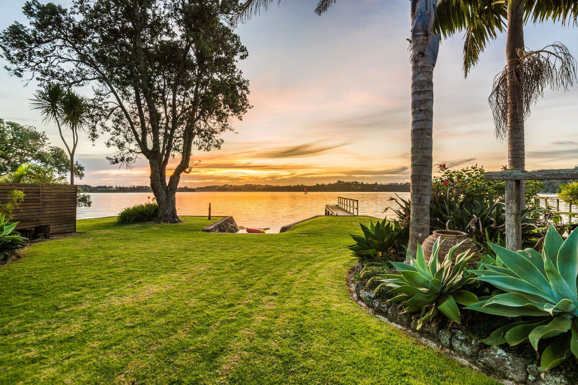 Herald Island Renovation &amp; Extension