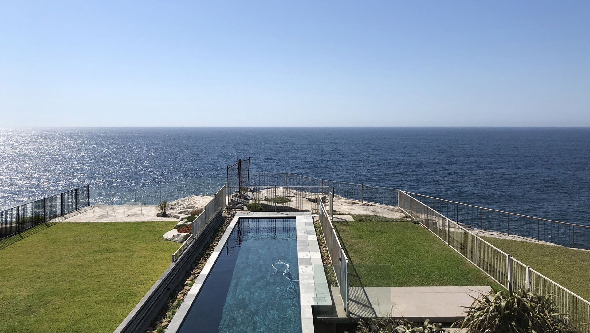 Seaview Residence banner