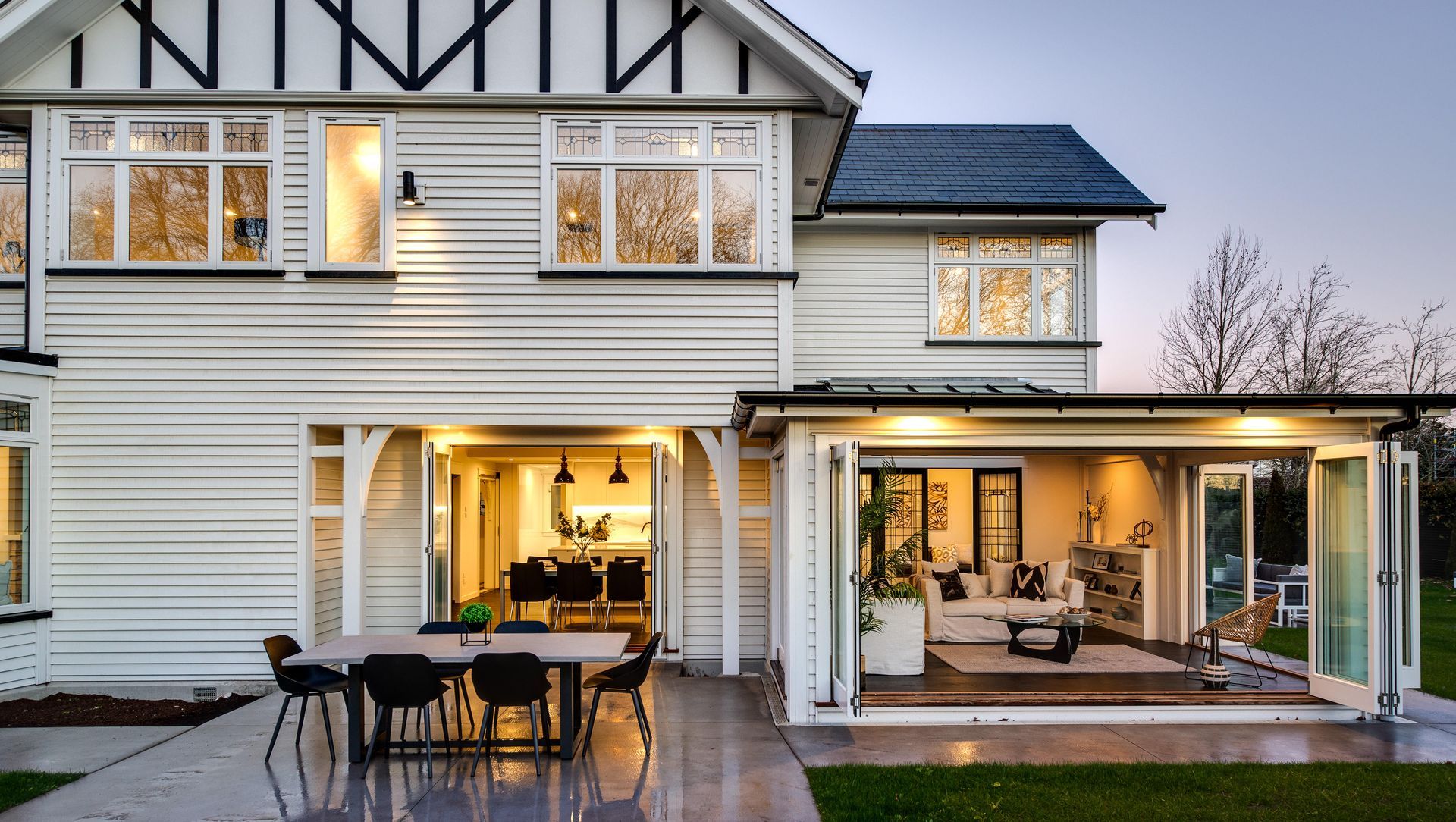 Arts and Crafts Restoration banner