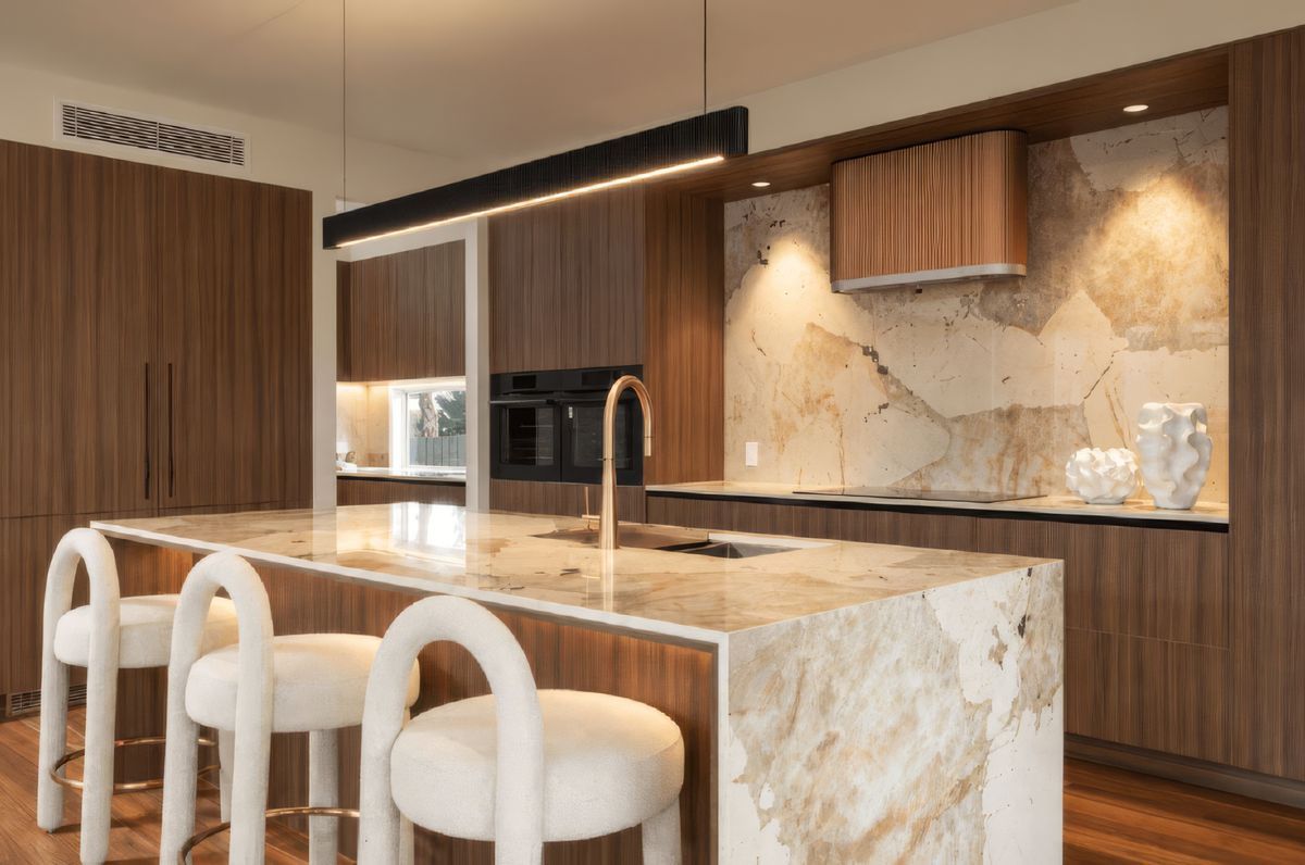 Kedron Kitchen: Warmth in Every Detail