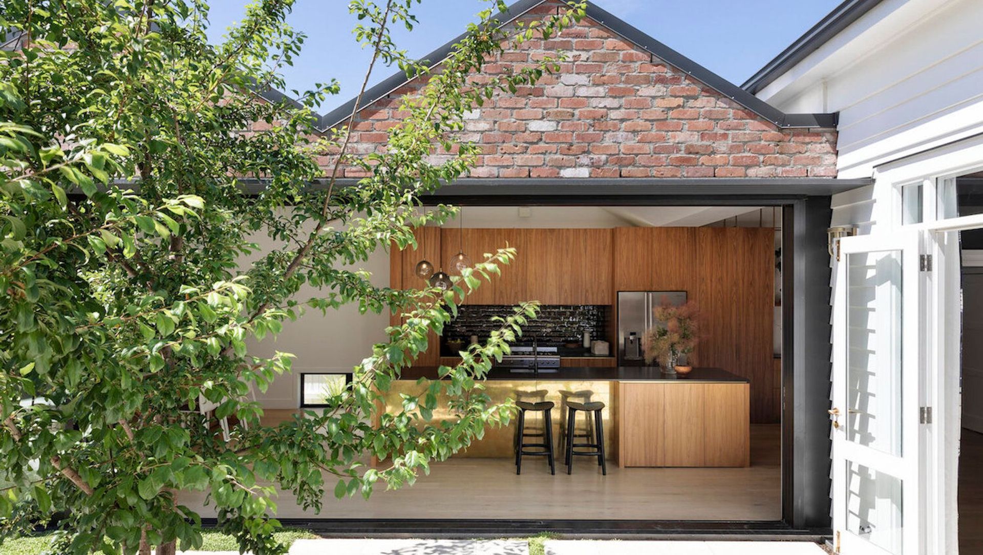 Wanganui Ave, Ponsonby banner