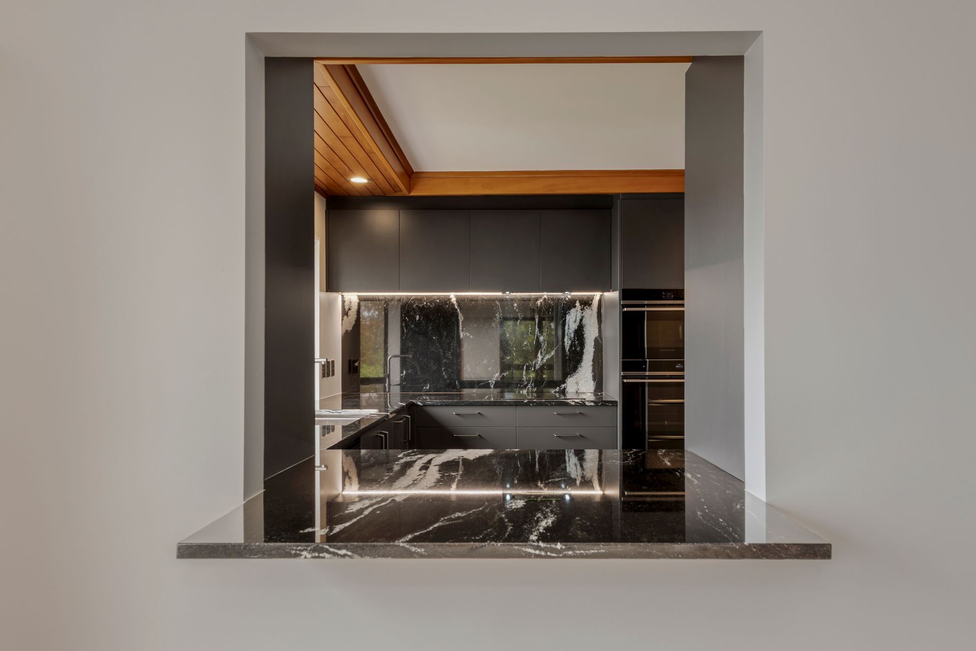 Flush lines, soft-close details, and a tactile finish you’ll want to run your hand across.