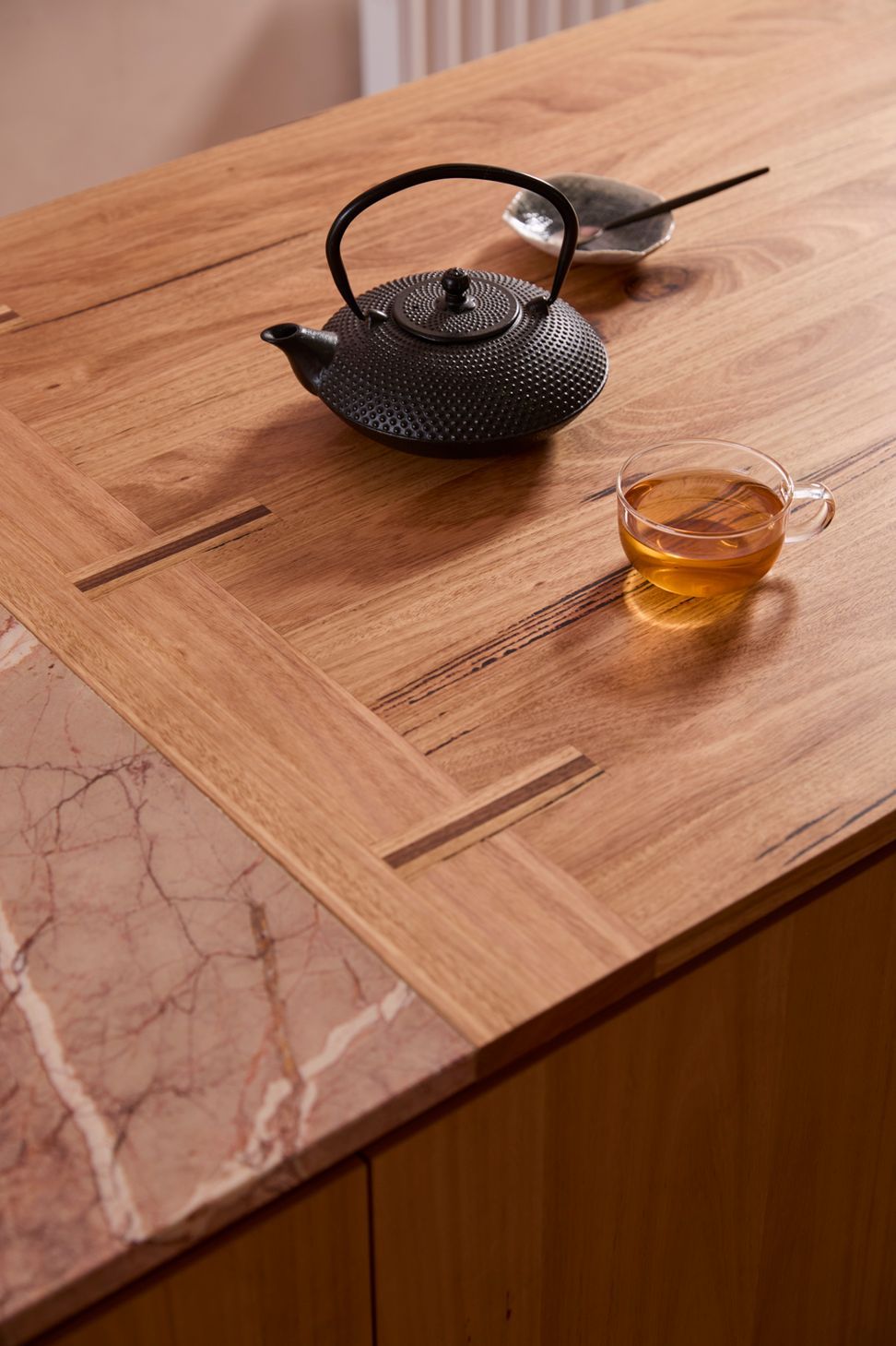 9-Marble-and-timber-kitchen-island-detail.jpg