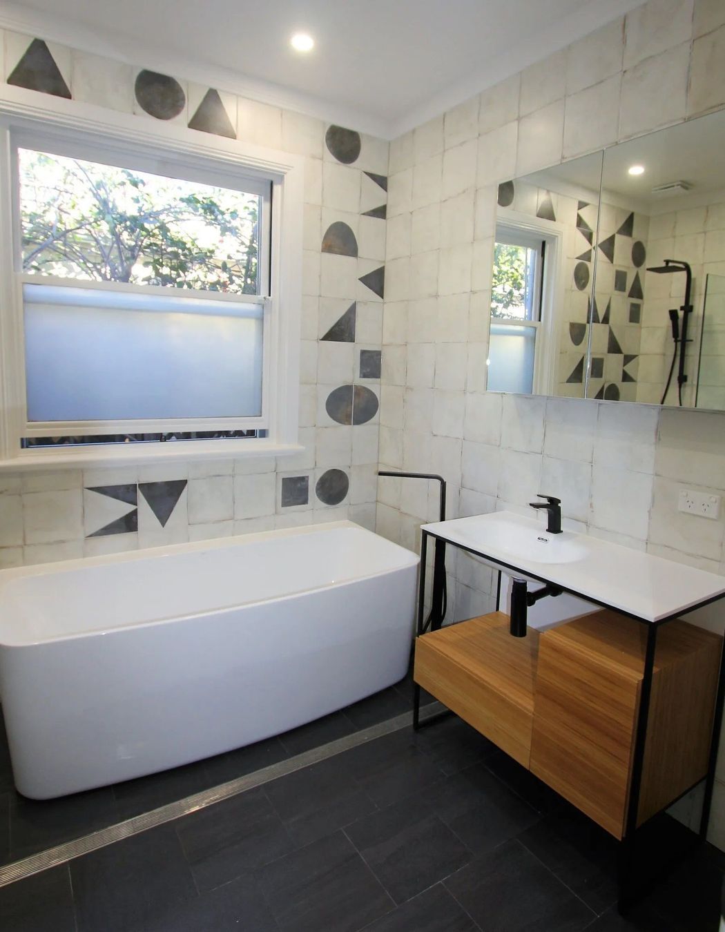 ANNANDALE, Annandale Rd