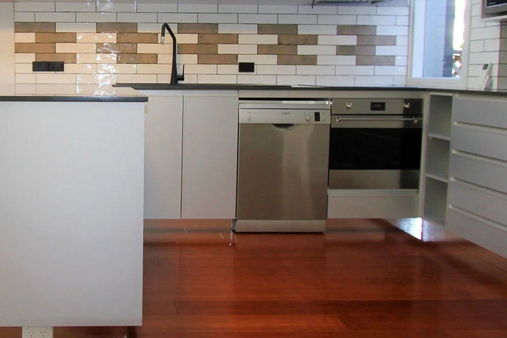 ANNANDALE, Annandale Rd