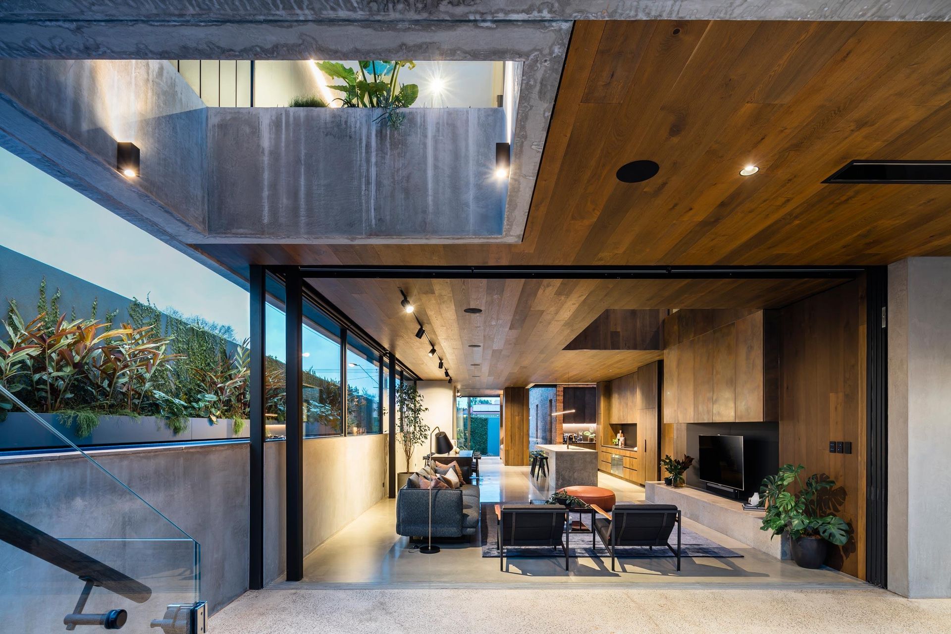 Immersion House