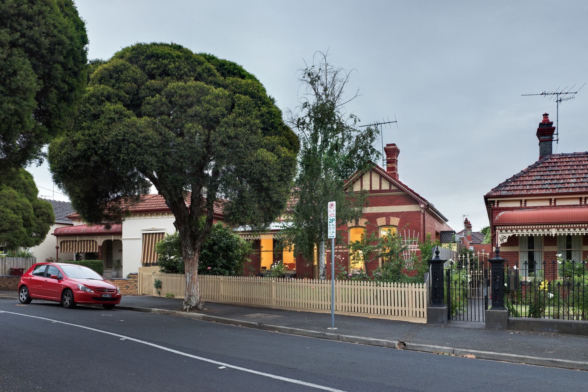 Photography: Peter Bennetts