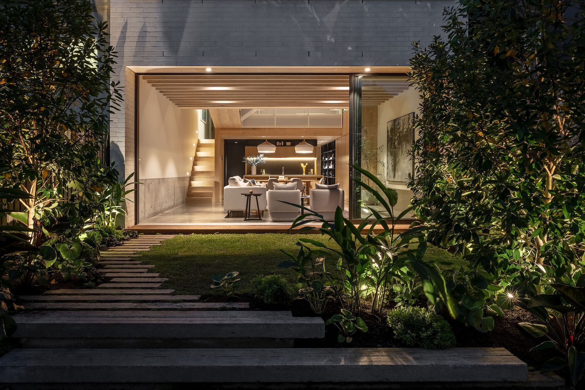 Llewellyn St, Balmain