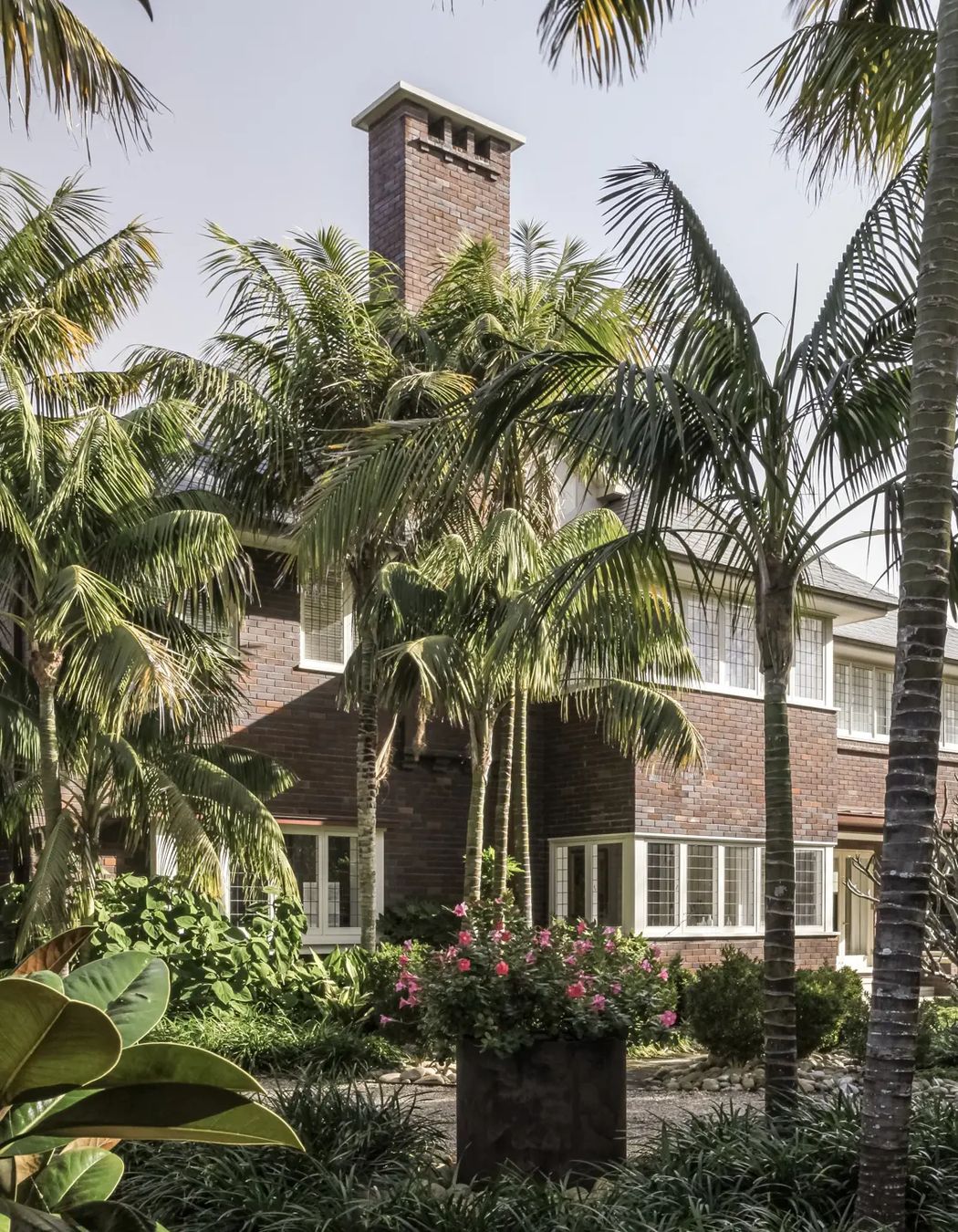 ##Bellevue Hill House