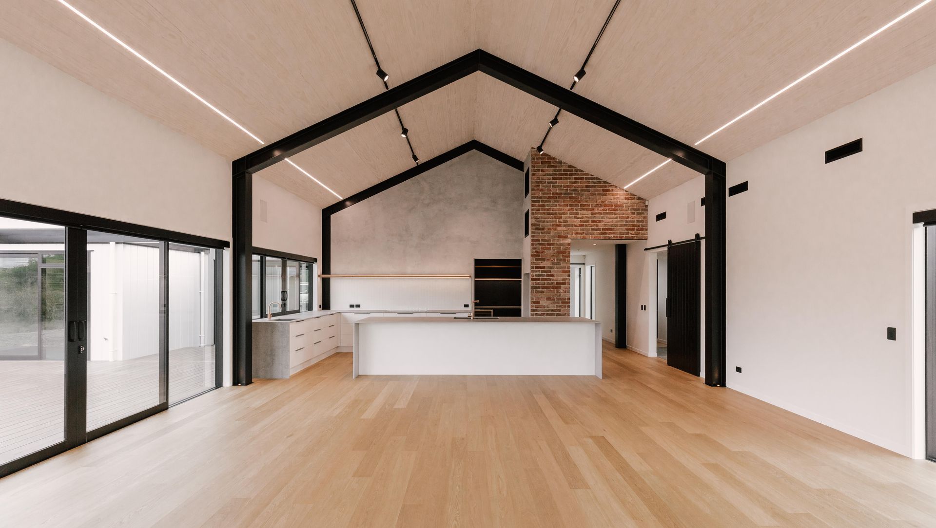 Oak Flooring - Natural colours banner