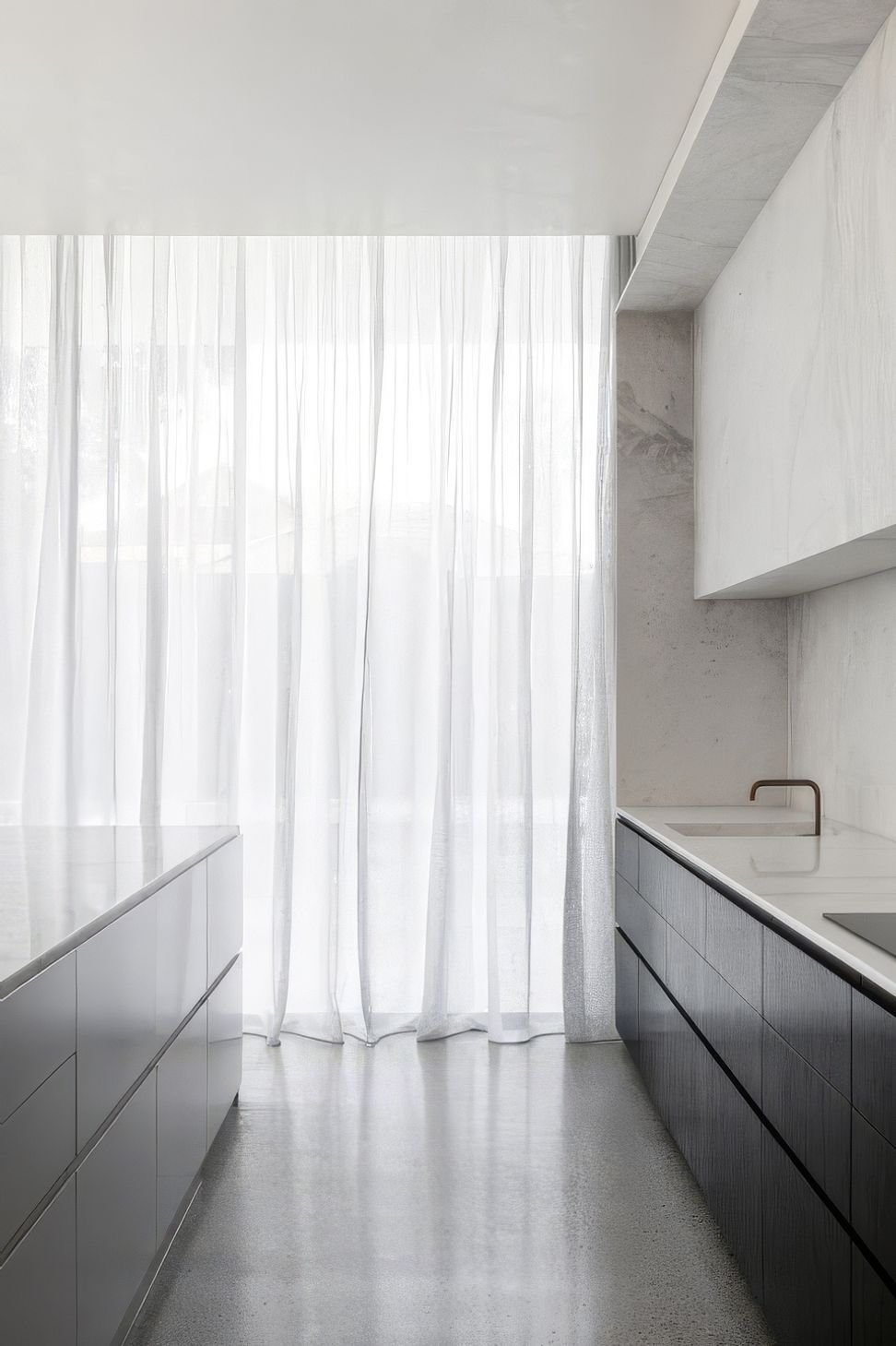 BrightonHouseAdamKaneArchitects8-web-480x720-upscaled-by-Replicate.jpg
