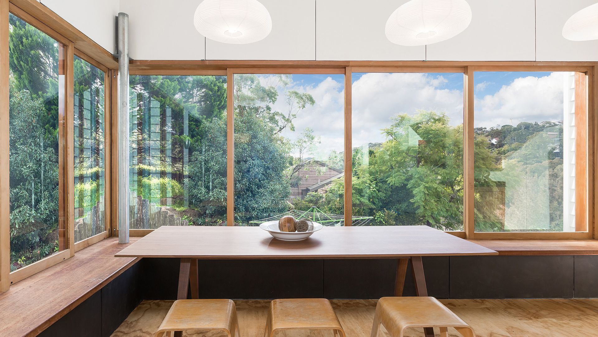 A Scandinavian Touch – Como banner