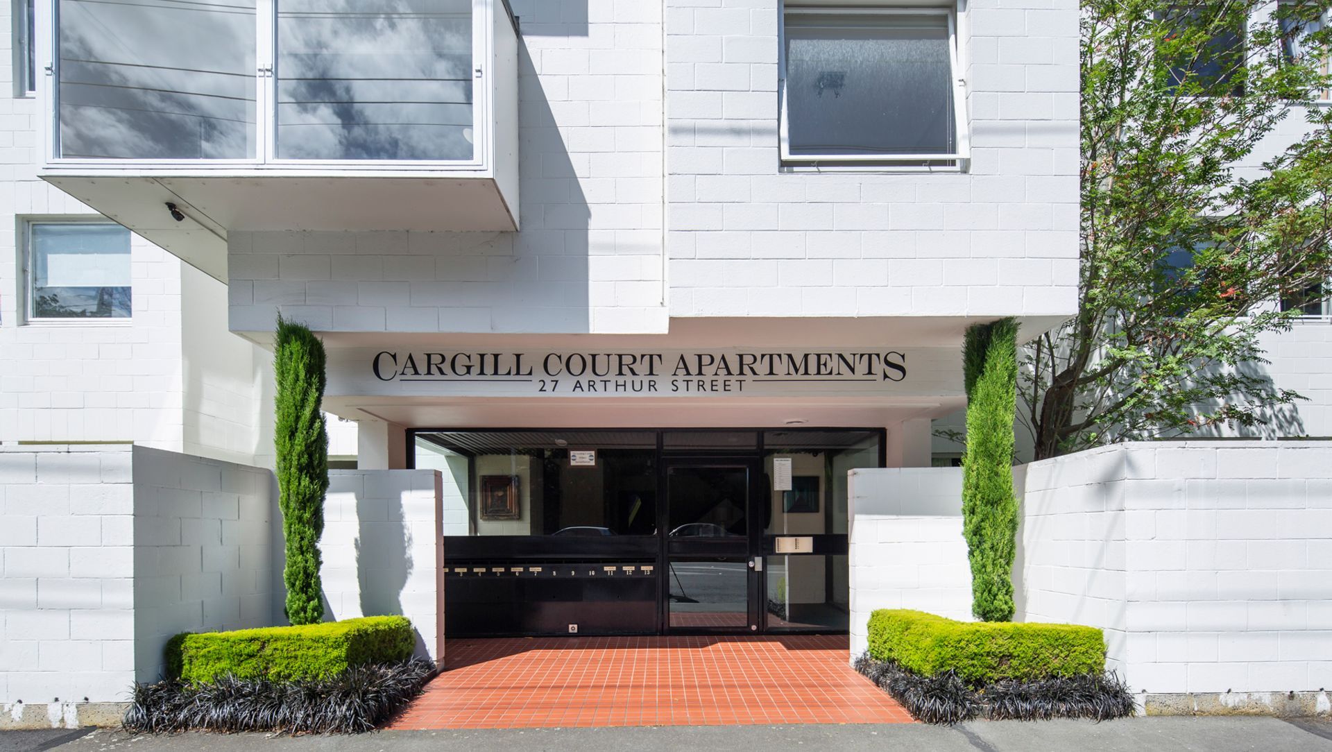 Cargill Court Apartments (1973) banner