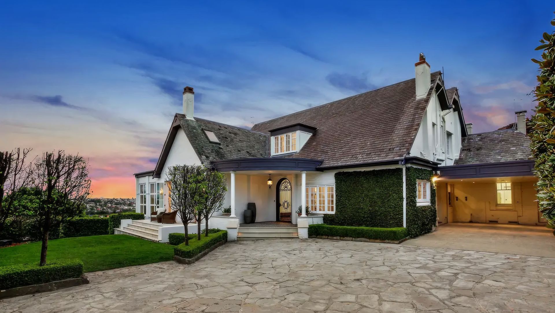 Bellevue Hill banner