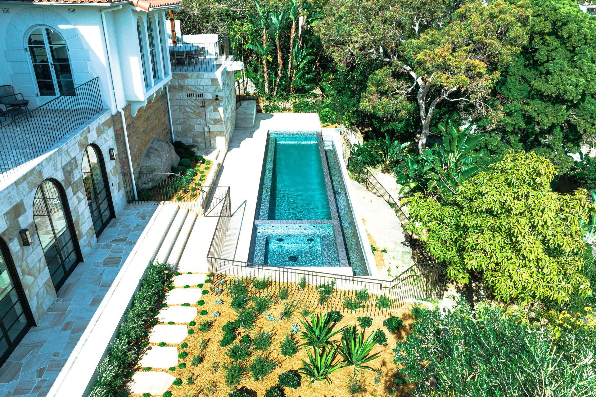 Vue De La Côte – Vaucluse